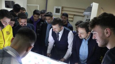 KAYMAKAM HÜSEYİN SAFA ERDEM VE İLÇE BELEDİYE BAŞKANI BİLAL DEMİRCİ,