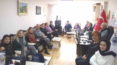 KÜTAHYA SOSYAL YARDIM VE KÜLTÜR VAKFI “İYİLİK MELEKLERİ” 100 ÇOCUĞU