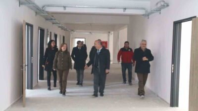 MÜDÜR BAŞYİĞİT, YENİDEN İNŞA EDİLEN VE GÜÇLENDİRME ÇALIŞMASI YAPILAN OKULLARDA