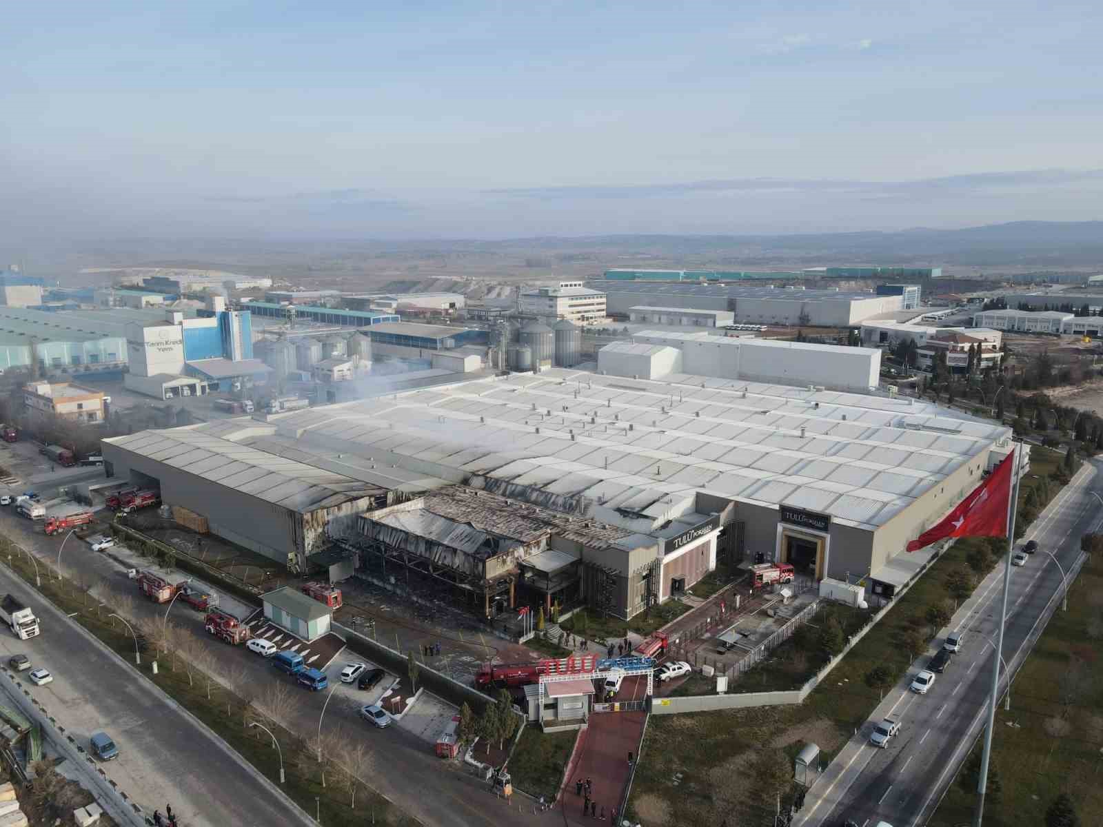 Yangında zarar gören porselen fabrikası için ’geçmiş olsun’ mesajı