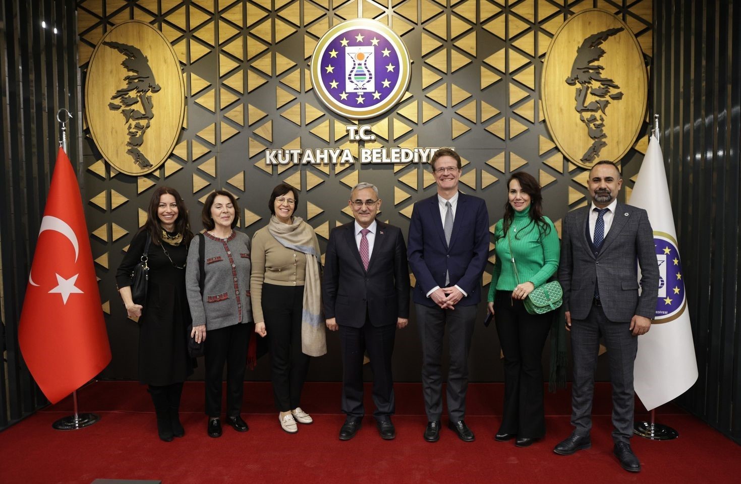 BAŞKAN IŞIK, BÜYÜKELÇİ NİKOLAUS MEYER-LANDRUT'I AĞIRLADI