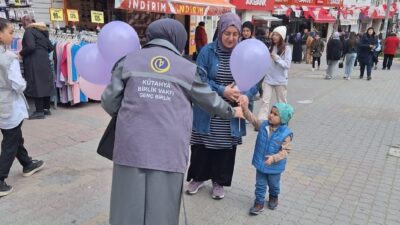 BİRLİK VAKFINDAN ÇOCUKLARA BALON