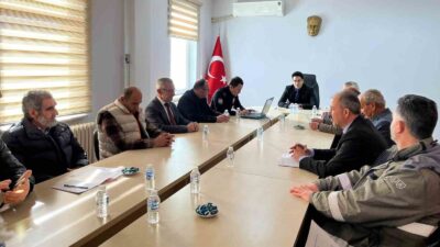 ÇAVDARHİSAR’DA SEÇİM TOPLANTISI