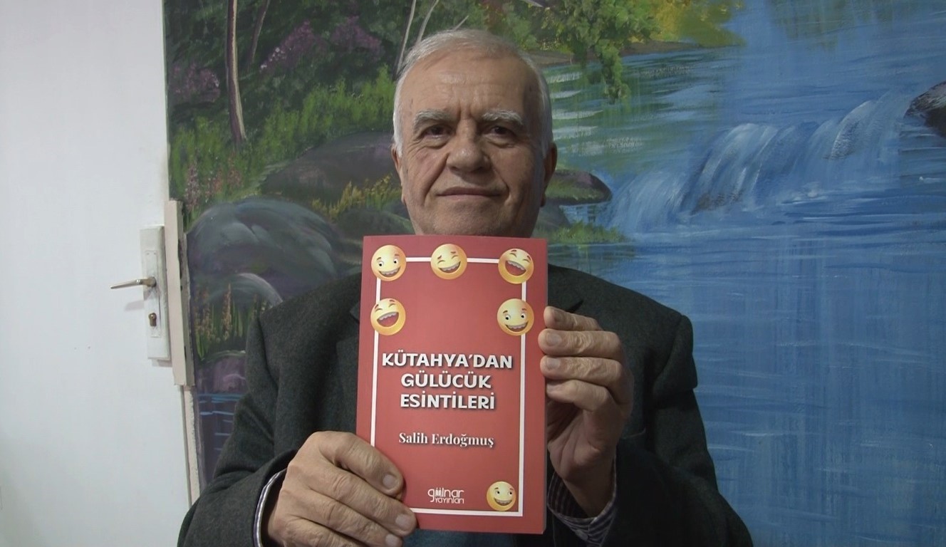 Emekli memur Salih Erdoğmuş’un “Kütahya’dan Gülücük Esintileri” isimli fıkra kitabı yayınlandı