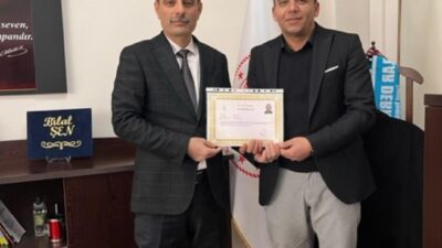 EMET’TE BAŞARILI ÖĞRETMENLER ÖDÜLLENDİRİLDİ