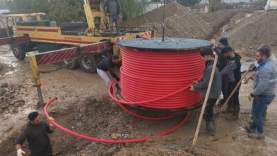 GEDİZ ORGANİZE SANAYİ BÖLGESİNDE KESİNTİSİZ ENERJİ İÇİN DEV YATIRIMIN 1.