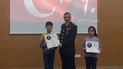 KÜTAHYA İL JANDARMA KOMUTANI KIRBAÇ’TAN, RESİM YARIŞMASI İL BİRİNCİSİ ÖĞRENCİYE