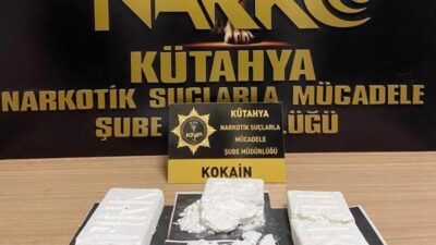 KÜTAHYA’DA ARACINDA 3 BİN 16 GRAM KOKAİN ELE GEÇİRİLEN ŞAHIS