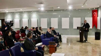 KÜTAHYA'DA ÖĞRETMENLERE MÜZE EĞİTİMİ