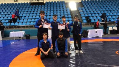 KÜTAHYALI GÜREŞCİLER EDİRNE'DEN 2 MADALYA İLE DÖNDÜ