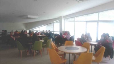 ANADOLU LİSESİNDE ALMANCA KONUŞMA ETKİNLİĞİ