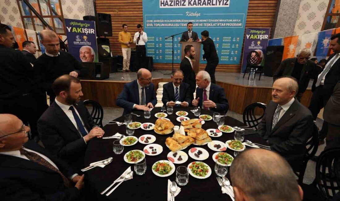 BAKAN ÖZHASEKİ: "YENİ DÖNEMDE GÜÇLÜ BİR KÜTAHYA’YI HEP BİRLİKTE İNŞA