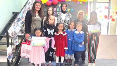 DUMLUPINAR’DA KÜTÜPHANEDEN EN ÇOK KİTAP ALIP OKUYAN ÖĞRENCİLER ÖDÜLLENDİRİLDİ