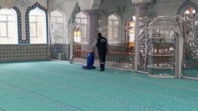 GEDİZ’DE CAMİLER RAMAZAN AYINA HAZIRLANIYOR