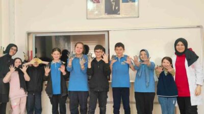 GEDİZ’DEN ANKARA’YA GELECEK İÇİN BİR TOHUM TOPU HEDİYESİ