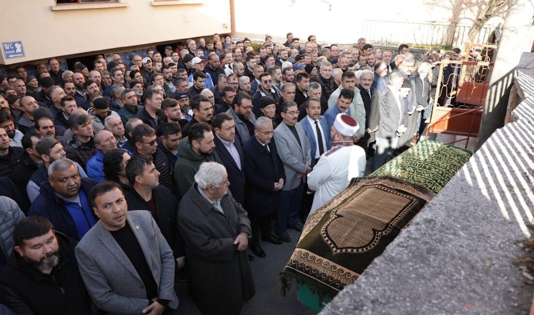 HAMİDİYE MAHALLESİ MUHTARI HÜSEYİN KARATAŞ EBEDİYETE UĞURLANDI