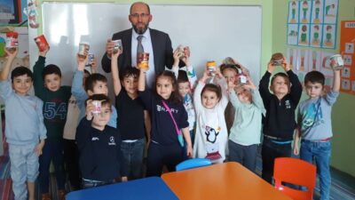 HİSARCIKLI MİNİKLERİN HARÇLIKLARI GAZZELİ ÇOCUKLARA