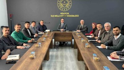 HİSARCIK’TA EĞİTİM ÖĞRETİM YILI FAALİYETLERİ MASAYA YATIRILDI