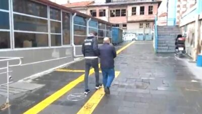 KÜTAHYA’DA EŞYALARI ARASINDA UYUŞTURUCU BULUNAN YOLCU TUTUKLANDI