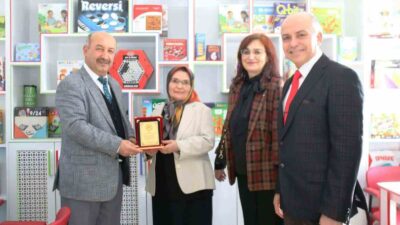 KÜTAHYA’DA HAYIRSEVER ÖĞRETMEN İLKOKULA AKIL VE ZEKA OYUNLARI ATÖLYESİ YAPTIRDI