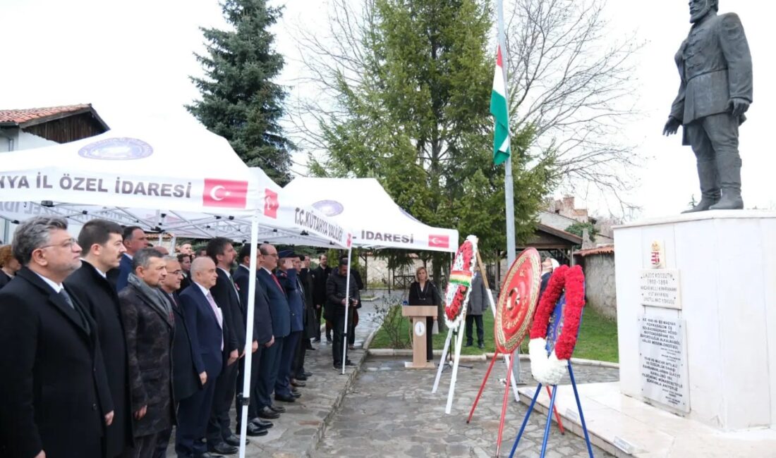 KÜTAHYA'DA MACARİSTAN'IN MİLLİ BAĞIMSIZLIK