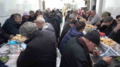 KÜTAHYA'DA YARIM ASIRLIK ‘ASKIDA İFTAR’ GELENEĞİ