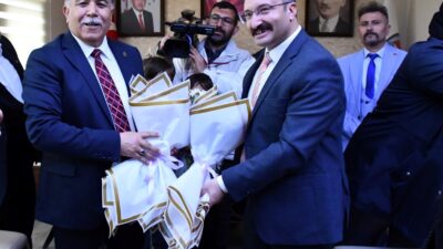 EMET BELEDİYE BAŞKANI MUSTAFA KOCA, GÖREVİ HÜSEYİN DOĞAN’DAN DEVRALDI