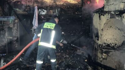 EMET’TE DEPO VE FIRIN OLARAK KULLANILAN BİNADA ÇIKAN YANGIN KORKUTTU