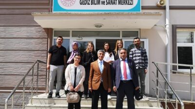 GEDİZ’DE ADAY ÖĞRETMENLİK UYUM EĞİTİM SEMİNERİ GERÇEKLEŞTİRİLDİ