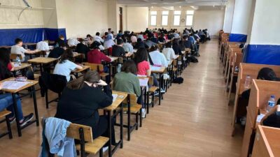 KÜTAHYA NAFİ GÜRAL FEN LİSESİNDE KÜMATFEN SINAVLARI