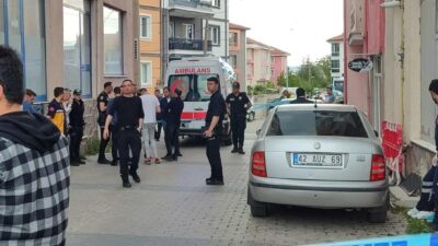 KÜTAHYA'DA BERBER DÜKKANINA SİLAHLI SALDIRI: 2 ÖLÜ