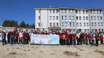 KÜTAHYA’DA “OKULDAKİ ÇİFTLİK” İSİMLİ PROJE