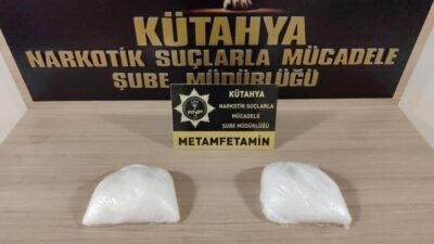 KÜTAHYA’DA OTOBÜSTE 2 KİLO UYUŞTURUCU İLE YAKALANAN YOLCU TUTUKLANDI