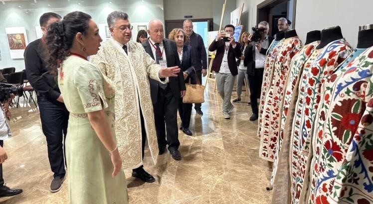 KÜTAHYA'DA “ÖZBEKİSTAN’DAN BAHAR NEFESİ”