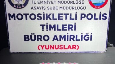 KÜTAHYA’DA YUNUS TİMLERİ BİR KİŞİDEN UYUŞTURUCU HAP ELE GEÇİRDİ