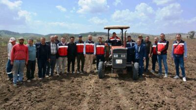 KÜTAHYA’DA YÜZDE 75 HİBELİ NOHUT TOHUMLARI TOPRAKLA BULUŞUYOR