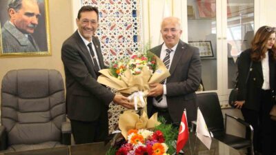 TAVŞANLI'DA ALİ KEMAL DERİN, GÖREVİ DEVRALDI