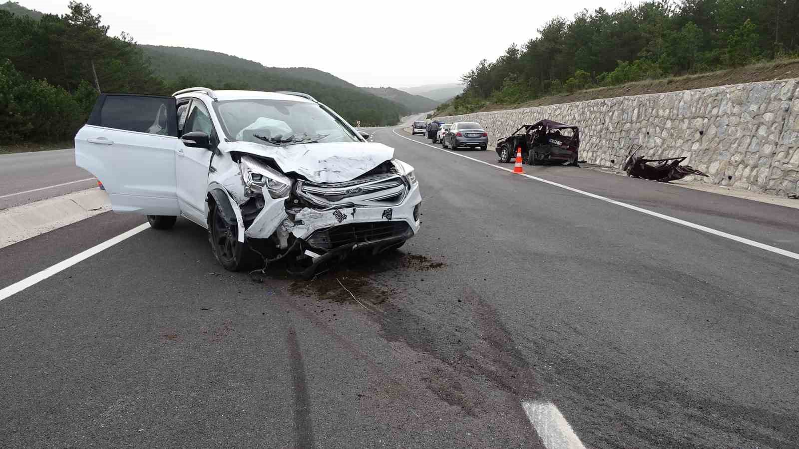 Tavşanlı’da trafik kazası: 1 ölü, 1 yaralı