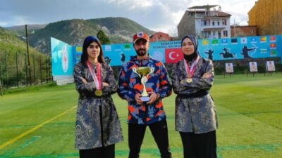 TAVŞANLI'DAN 17 OKÇU DERECE ALDI