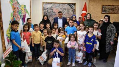 BAŞKAN KOCA, 10 YAŞINA GELEN “HOŞ GELDİN BEBEKLERİ” İLE BULUŞTU