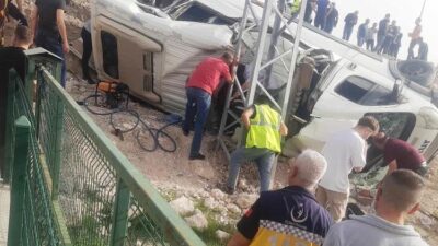 EMET’TEKİ KAZADA AĞIR YARALANAN KADIN HAYATINI KAYBETTİ