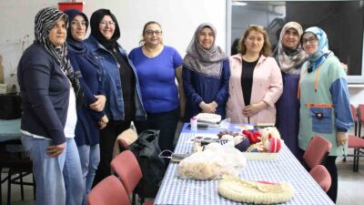 GEDİZ’DE EL SANATLARI KURSU 9 YILDIR DEVAM EDİYOR