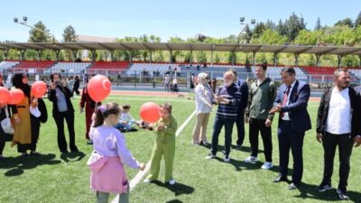 GEDİZ’DE ENGELLİ BİREYLER İÇİN UÇURTMA ŞENLİĞİ