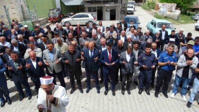 HİSARCIK AŞAĞI YONCAAĞAÇ KÖYÜNDE HAYIR YEMEĞİ VE YAĞMUR DUASI