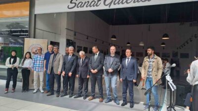 KÜTAHYA AHTERİ İMAM HATİP ORTAOKULUNDAN "40 FOTOĞRAFTA 40 HADİS" KONULU