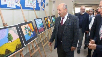 KÜTAHYA ÇİNİKENT ÖZEL EĞİTİM OKULUNDA BİLİM FUARI AÇILDI