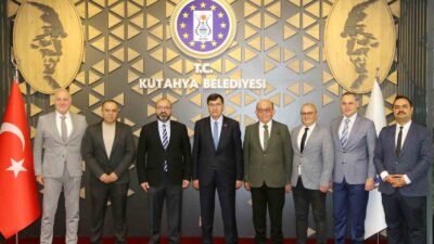 KÜTAHYA OSB YÖNETİMİ, BELEDİYE BAŞKANI EYÜP KAHVECİ'Yİ ZİYARET ETTİ