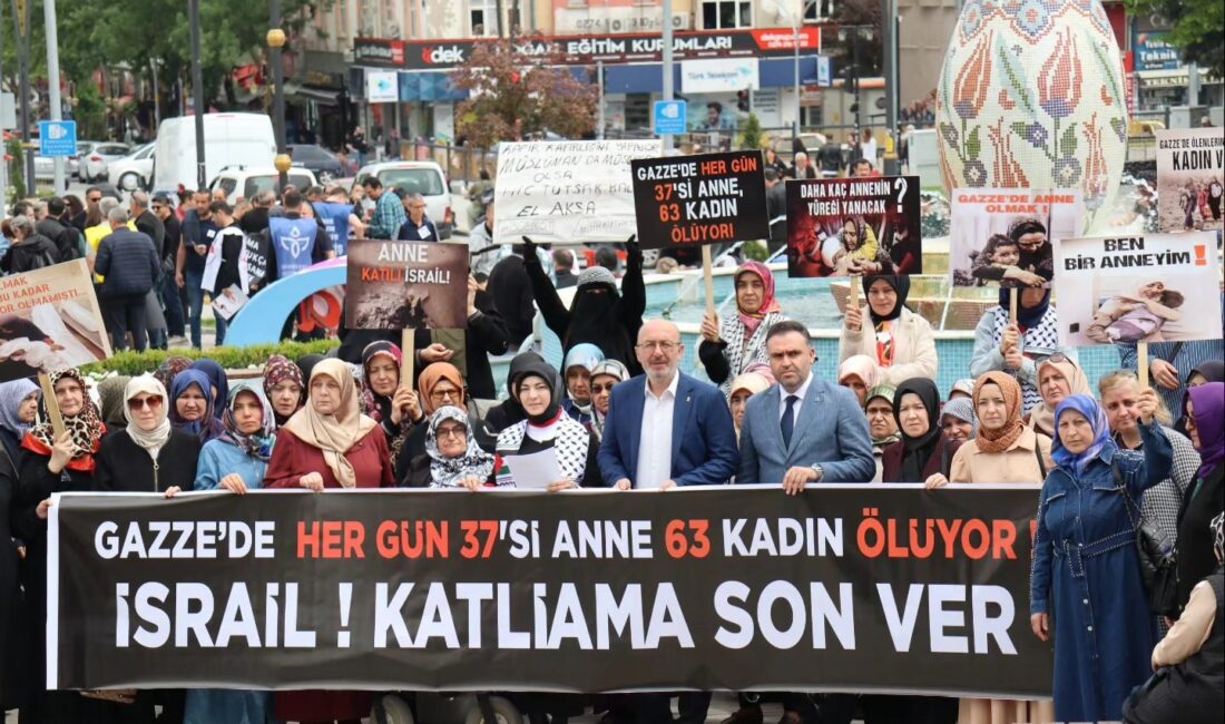 AK PARTİLİ KADINLAR GAZZELİ