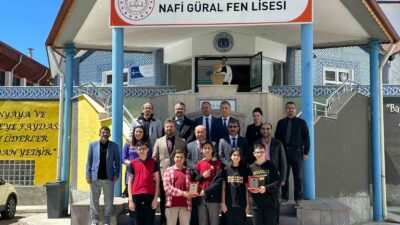 KÜTAHYA’DA “KÜMATFEN" SINAVINDA DERECE ELDE EDEN ÖĞRENCİLER ÖDÜLLENDİRİLDİ