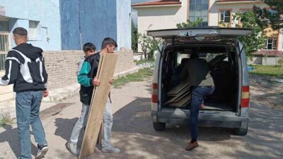 MESLEK LİSELİ ÖĞRENCİLER ORTAOKUL ÖĞRENCİLERİ İÇİN ASKILIK ÜRETTİ